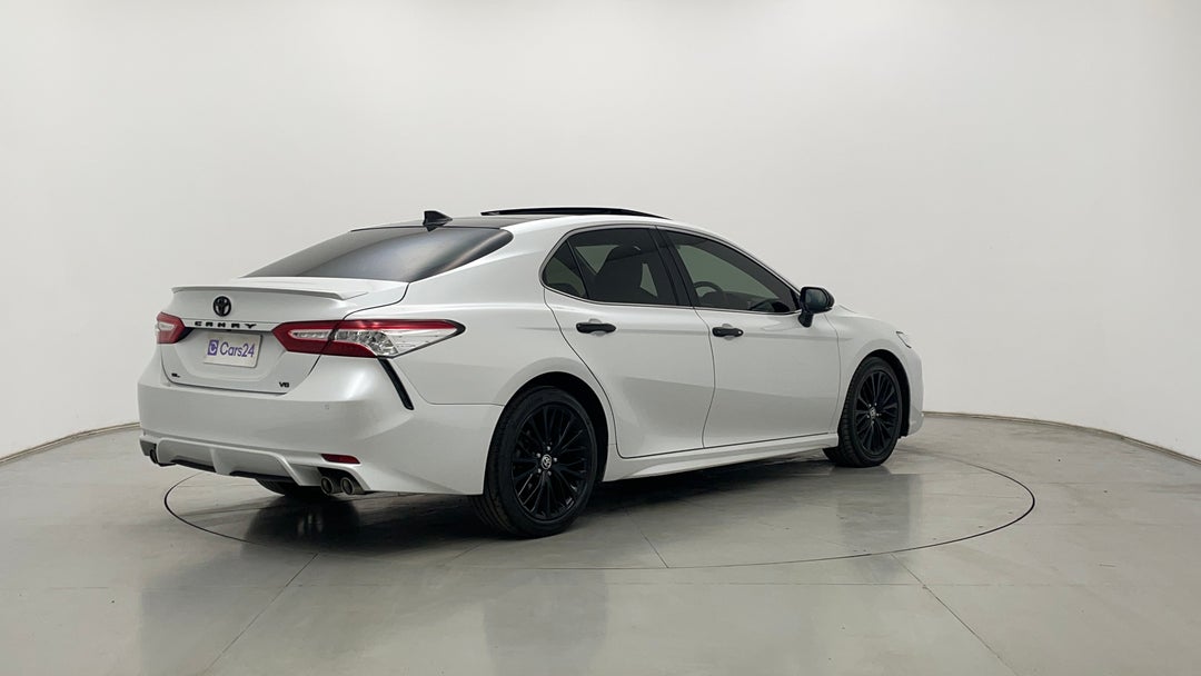 Right Back Diagonal (45- Degree) View