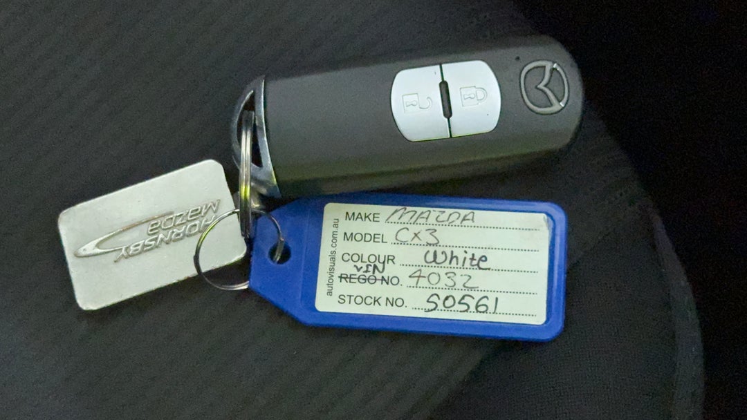 2017 Mazda CX-3 Maxx (FWD), Automatic, 72225 km, Key Close-up