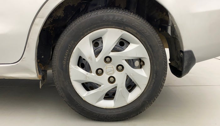 2013 Honda Amaze 1.5L I-DTEC S, Diesel, Manual, 68,240 km, Left Rear Wheel