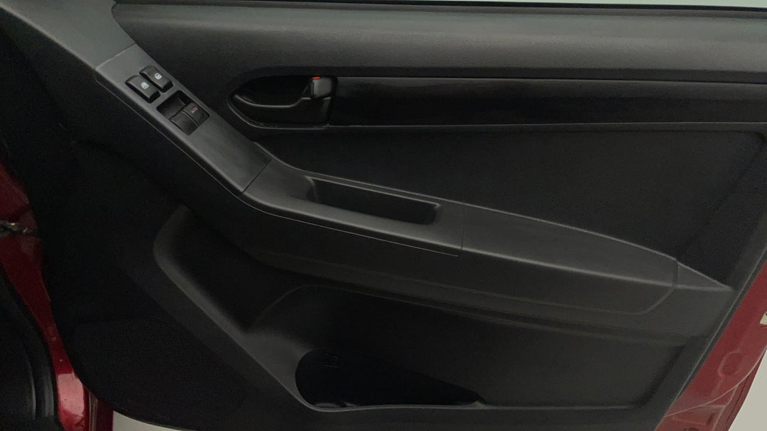 2018 Isuzu D-MAX Sx (4x2), Manual, 159735 km, Speaker View