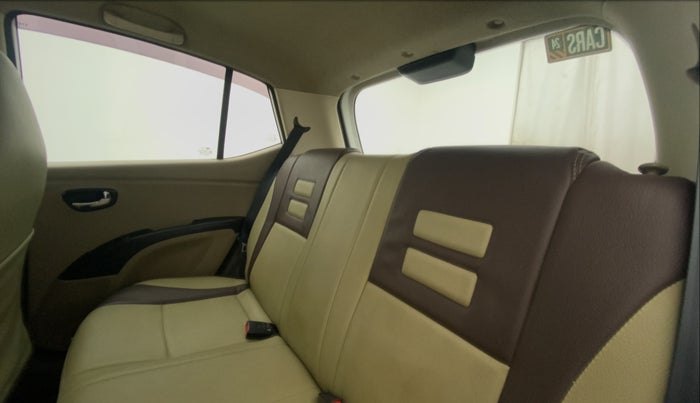 2014 Hyundai i10 SPORTZ 1.1, Petrol, Manual, 64,662 km, Right Side Rear Door Cabin