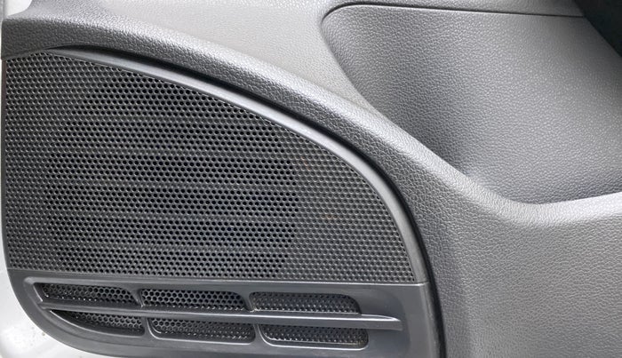 2016 Volkswagen Ameo COMFORTLINE 1.2, Petrol, Manual, 50,076 km, Speaker