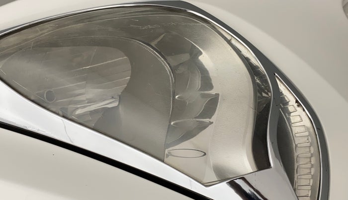 2014 Hyundai Eon MAGNA +, Petrol, Manual, 29,202 km, Left headlight - Faded