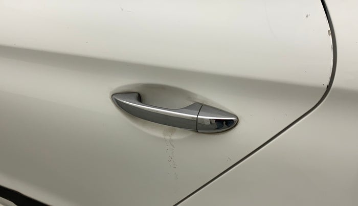 2015 Hyundai Elite i20 SPORTZ 1.2 (O), Petrol, Manual, 72,123 km, Rear left door - Minor scratches