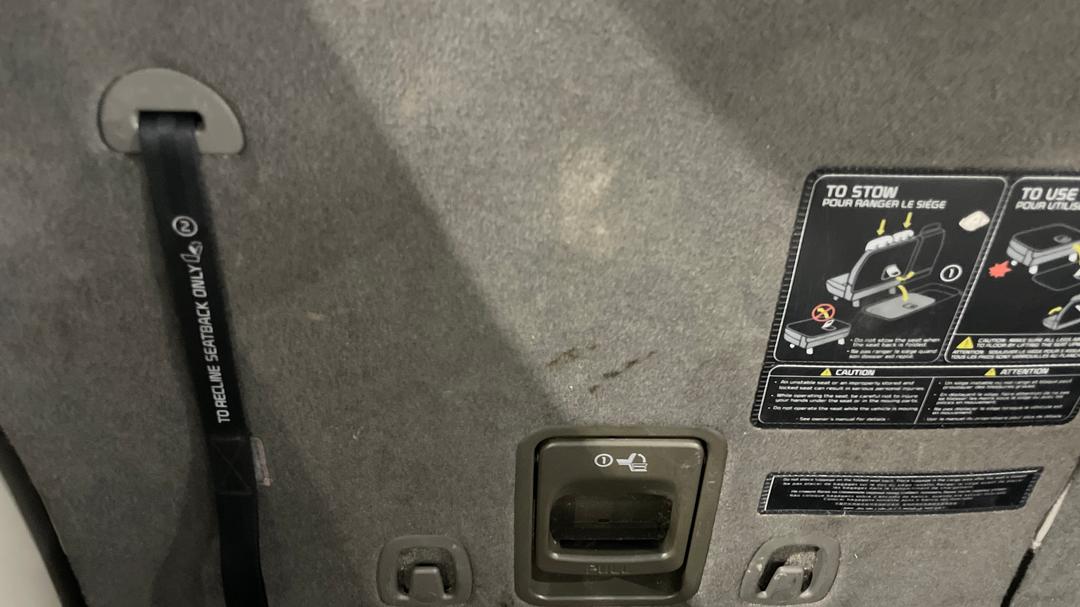 2019 Kia Carnival S, Automatic, 61471 km, Boot Interior Scuff
