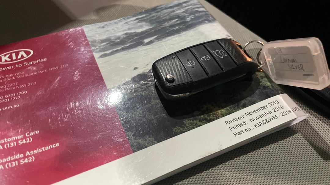 2019 Kia Carnival S, Automatic, 61471 km, Keys Key damaged