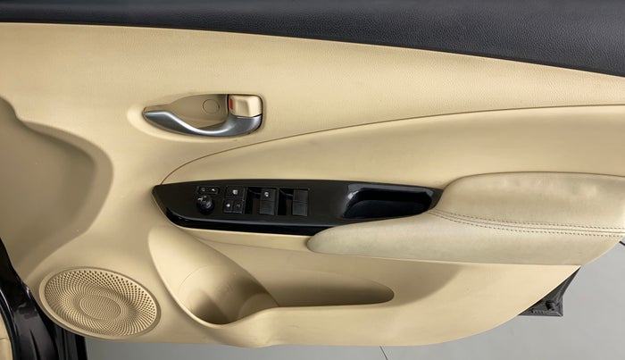 2020 Toyota YARIS G CVT, Petrol, Automatic, 45,616 km, Driver Side Door Panels Control
