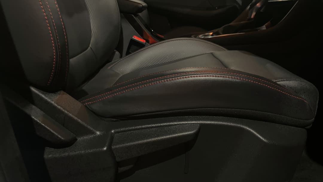 2025 MG Zst Vibe, Automatic, 18428 km, Drivers Side Adjustment Panel