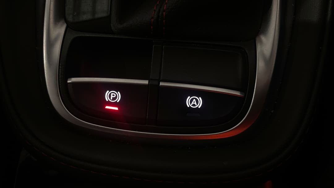 2025 MG Zst Vibe, Automatic, 18428 km, Handbrake