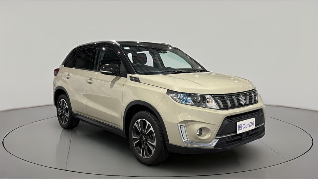 2022 Suzuki Vitara Turbo Shadow, Automatic, 44192 km, Right Front Diagonal (45- Degree) View