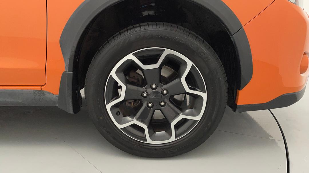 2013 Subaru XV 2.0i-s, Automatic, 120999 km, Right Front Wheel