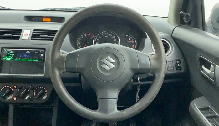 2010 Maruti Swift VXI, Petrol, Manual, 95,147 km, Steering Wheel Close Up