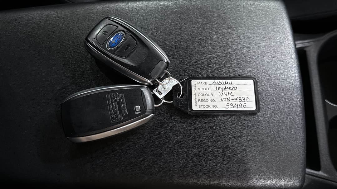 2021 Subaru Impreza 2.0i-l (AWD), Automatic, 39841 km, Key Close-up