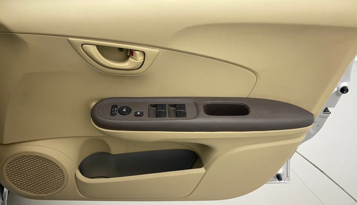 2013 Honda Brio 1.2 S MT I VTEC, Petrol, Manual, 26,678 km, Driver Side Door Panels Controls