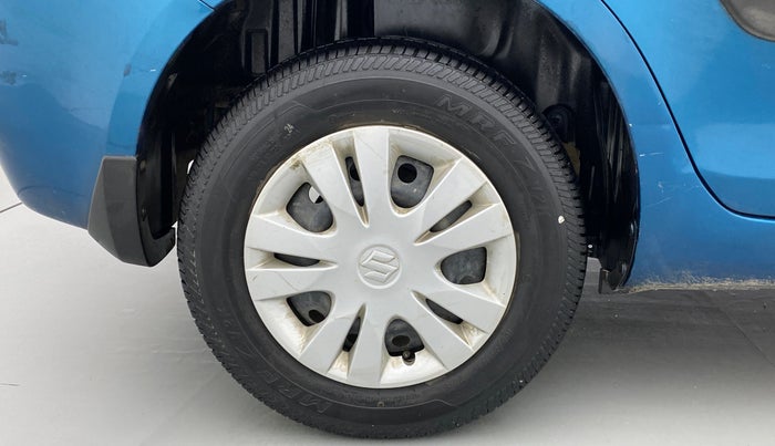 2014 Maruti Swift Dzire VXI, Petrol, Manual, 61,074 km, Right Rear Wheel
