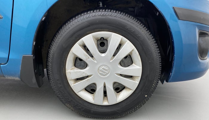 2014 Maruti Swift Dzire VXI, Petrol, Manual, 61,074 km, Right Front Wheel