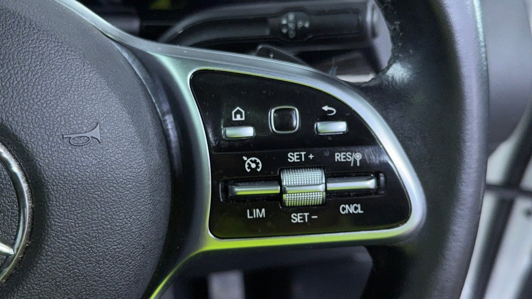 2021 Mercedes-benz GLA 200, Automatic, 35636 km, Cruise Control