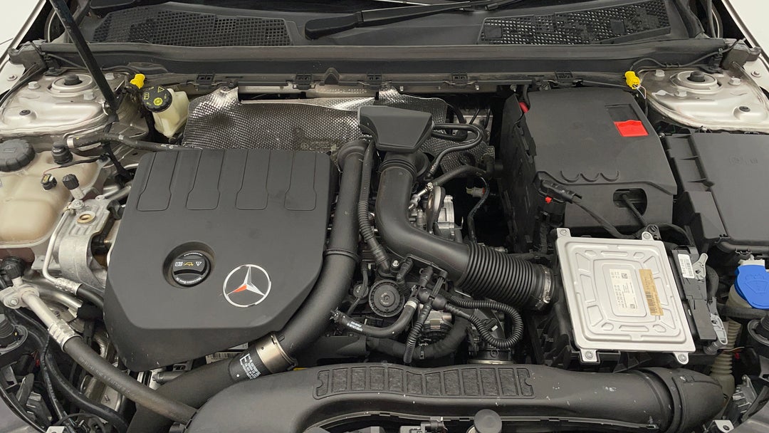 Open Bonnet (Engine)