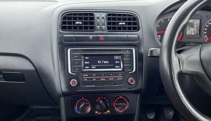 2018 Volkswagen Polo COMFORTLINE 1.0 PETROL, Petrol, Manual, 20,666 km, Air Conditioner