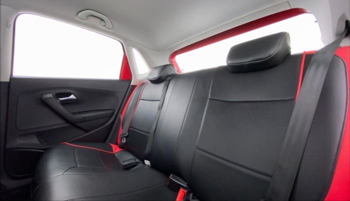 2018 Volkswagen Polo COMFORTLINE 1.0 PETROL, Petrol, Manual, 20,666 km, Right Side Rear Door Cabin
