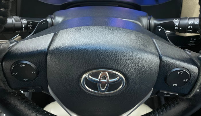 2014 Toyota Corolla Altis VL AT, Petrol, Automatic, 95,996 km, Paddle Shifters
