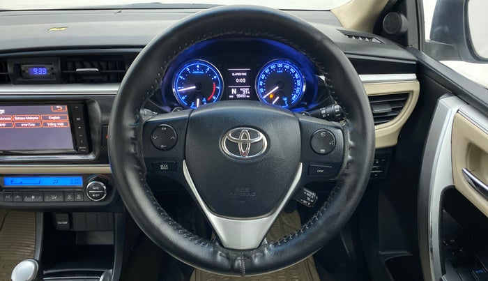 2014 Toyota Corolla Altis VL AT, Petrol, Automatic, 95,996 km, Steering Wheel Close Up