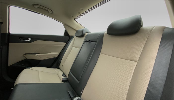 2021 Hyundai Verna SX (O) DIESEL MT, Diesel, Manual, 14,512 km, Right Side Rear Door Cabin