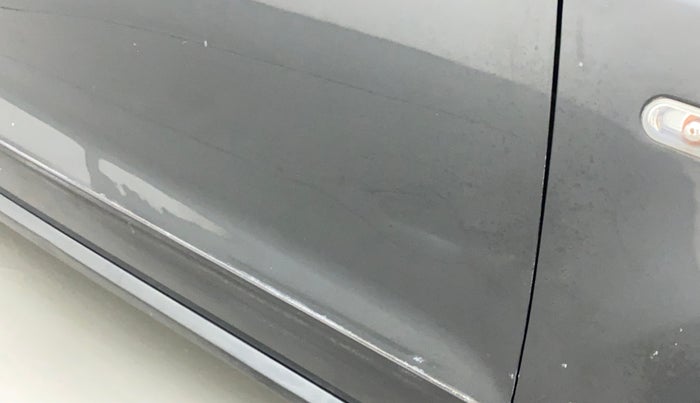 2014 Volkswagen Polo HIGHLINE1.2L PETROL, Petrol, Manual, 80,176 km, Driver-side door - Slightly dented