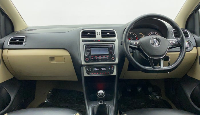 2014 Volkswagen Polo HIGHLINE1.2L PETROL, Petrol, Manual, 80,176 km, Dashboard