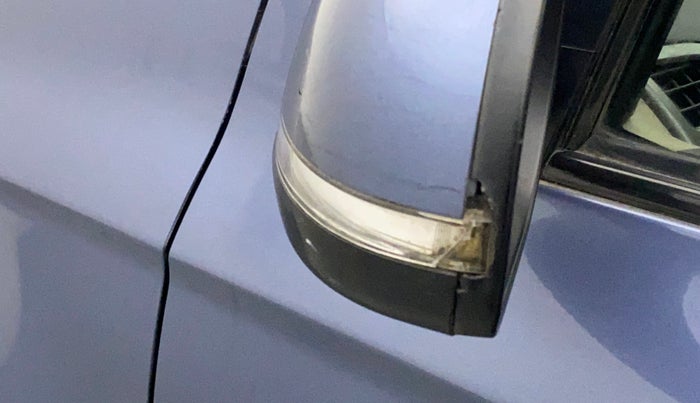 2013 Hyundai i20 MAGNA (O) 1.2, Petrol, Manual, 96,626 km, Left rear-view mirror - Indicator light has minor damage