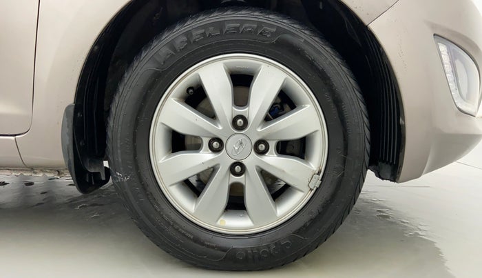 2014 Hyundai i20 SPORTZ 1.2 VTVT, Petrol, Manual, 49,373 km, Right Front Wheel