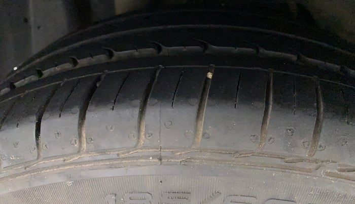 2020 Ford FREESTYLE TITANIUM 1.2 PETROL, Petrol, Manual, 23,750 km, Right Rear Tyre Tread