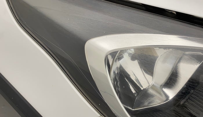 2020 Ford FREESTYLE TITANIUM 1.2 PETROL, Petrol, Manual, 23,750 km, Right headlight - Minor scratches