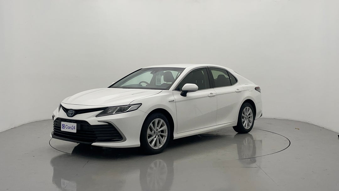 Left Front Diagonal (45- Degree) View