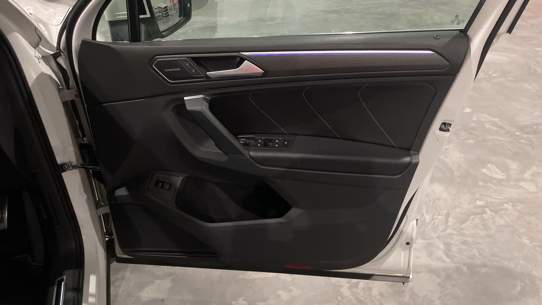 2021 Volkswagen Tiguan 162tsi R-line, Automatic, 65055 km, Speaker View