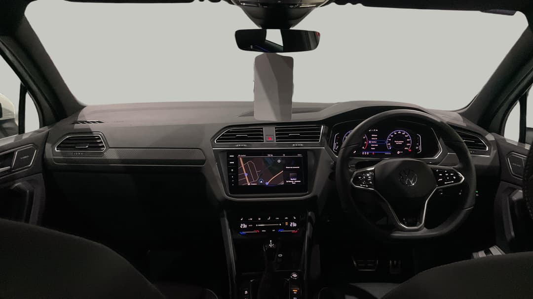 2021 Volkswagen Tiguan 162tsi R-line, Automatic, 65055 km, Dashboard View
