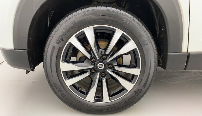 2020 Nissan Kicks XV PETROL, Petrol, Manual, 14,869 km, Left Front Wheel
