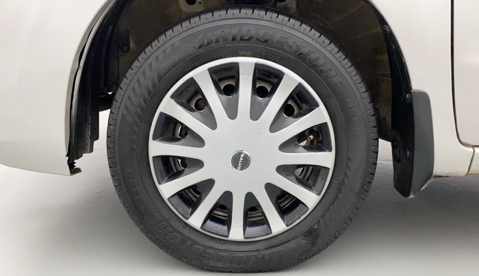 2017 Maruti Wagon R 1.0 LXI CNG, CNG, Manual, 66,198 km, Left Front Wheel