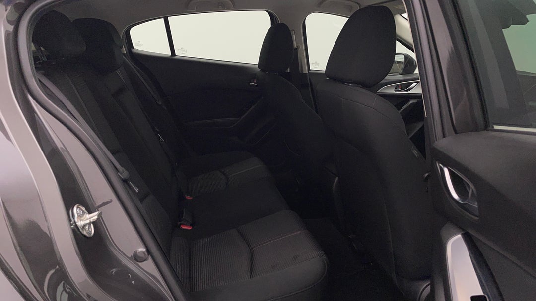 2018 Mazda 3 Maxx Sport, Automatic, 72005 km, Right Side Rear Door Cabin View