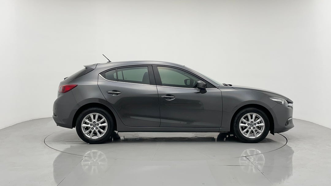 2018 Mazda 3 Maxx Sport, Automatic, 72005 km, Right Side View