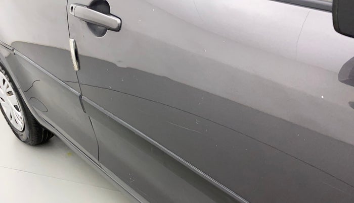 2014 Maruti Swift VDI ABS, Diesel, Manual, 57,065 km, Driver-side door - Slightly dented