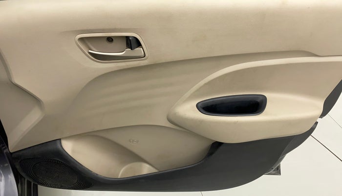 2020 Hyundai NEW SANTRO SPORTZ AMT, Petrol, Automatic, 16,977 km, Driver Side Door Panels Control
