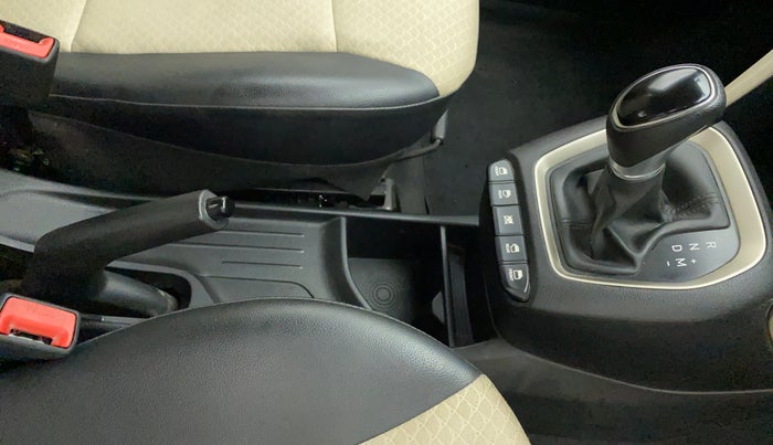 2020 Hyundai NEW SANTRO SPORTZ AMT, Petrol, Automatic, 16,977 km, Gear Lever