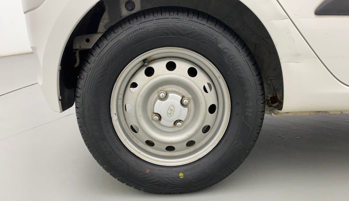 2015 Hyundai i10 MAGNA 1.1, Petrol, Manual, 49,740 km, Right Rear Wheel