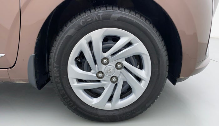 2021 Hyundai AURA S CNG, CNG, Manual, 4,663 km, Right Front Wheel