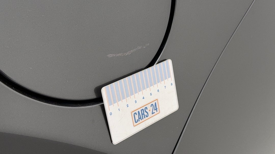 Fuel Door Rear LHS Scratch