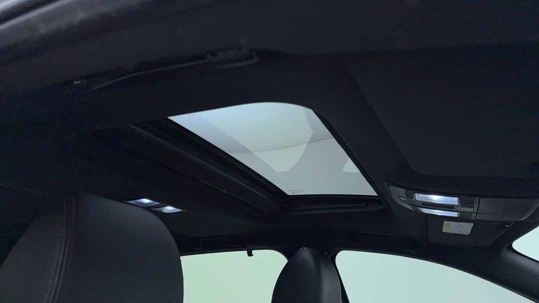 Interior Sunroof/Moonroof