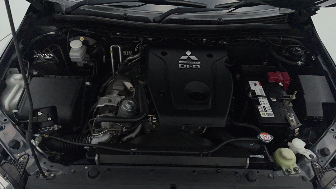 Open Bonnet (Engine)