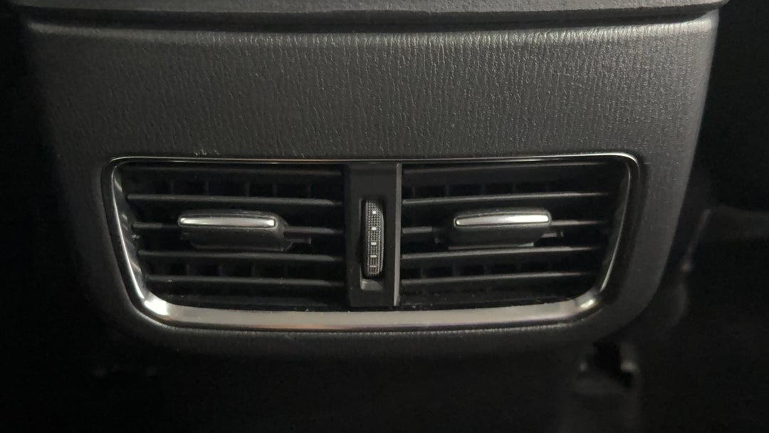 Rear A/C Vent