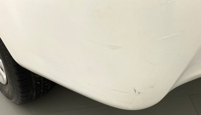 2011 Toyota Etios V, Petrol, Manual, 88,306 km, Rear bumper - Minor scratches